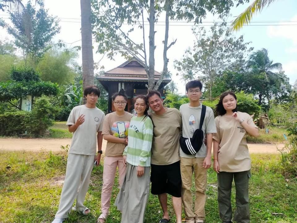 โฮมสเตย์บ้านนายสิงโตเขาคูหา Ban Khu Ha Nai Ngoại thất bức ảnh